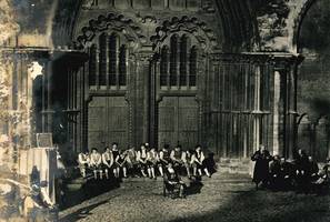 Aufführung des Volkstheaters vor dem Dom zum 1. Heimatfest am 21. Juni 1958&#39;Die Meistersinger von Nürnberg&#39; ©Städtisches Museum Halberstadt