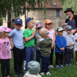 Mit einem bunten Fest wurde die Umbenennung der Gruppen in der Langensteiner Kita „Hoppelnase“ gefeiert.