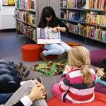 Vorlesestunde mit Kindergartenkinder Vorlesestunde mit Kindergartenkinder