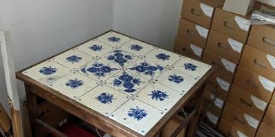 Kacheltisch im Museum mit bisher unbekannter Herkunft ©Städtisches Museum Halberstadt