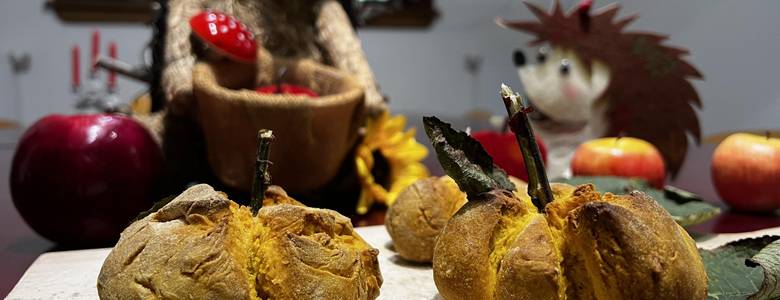 duftende Kürbisbrötchen